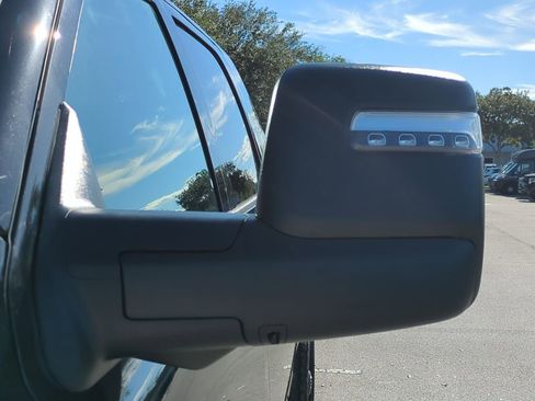 New 2026 RAM 2500 Laramie AWD/4WD image 12