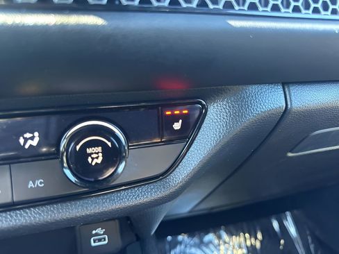 Used 2024 Honda HR-V Sport image 19