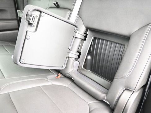 Used 2022 Chevrolet Silverado 1500 RST w/ Convenience Package II image 30