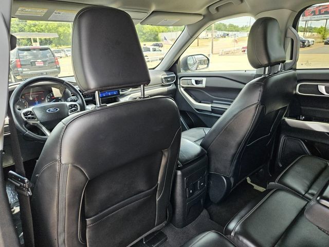 Used 2023 Ford Explorer XLT w/ Equipment Group 202A RWD image 27