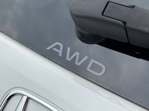 Used 2024 Honda HR-V EX-L image 5