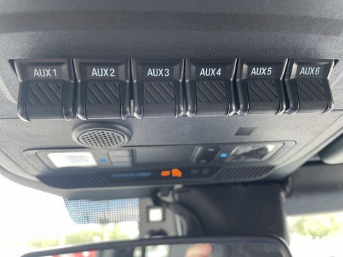 New 2025 Ford Bronco Raptor image 16