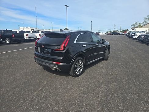 Used 2023 Cadillac XT4 Premium Luxury AWD/4WD image 7