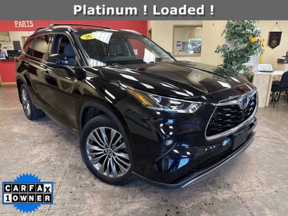 Used 2022 Toyota Highlander Platinum