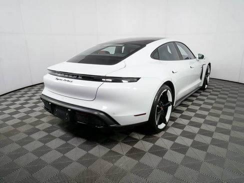 Certified 2021 Porsche Taycan Turbo S image 32