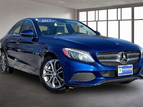 Used 2017 Mercedes-Benz C 300 4MATIC Sedan image 3