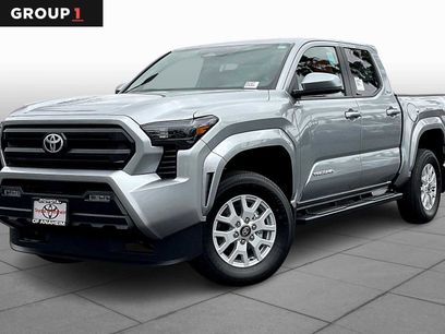 New 2025 Toyota Tacoma SR5
