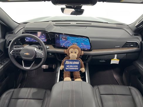 Used 2025 Chevrolet Tahoe High Country image 19