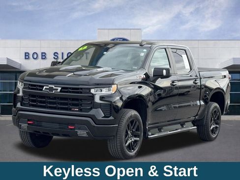 Used 2022 Chevrolet Silverado 1500 LT Trail Boss w/ Convenience Package II image 37