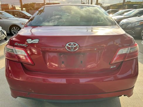 Used 2007 Toyota Camry SE FWD image 4