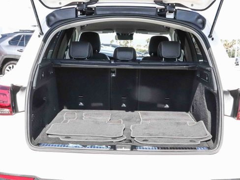 Used 2022 Mercedes-Benz GLC 300 image 25