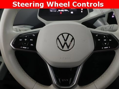 Used 2021 Volkswagen ID.4 1st Edition image 22