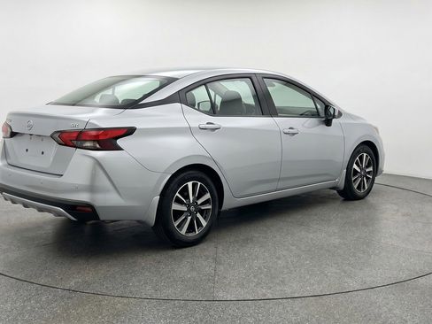 Used 2025 Nissan Versa SV FWD image 9