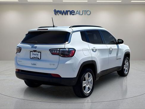 Used 2022 Jeep Compass Latitude AWD/4WD image 5