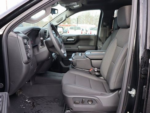 New 2026 Chevrolet Silverado 1500 Custom Trail Boss w/ LPO, Dark Essentials Package image 5