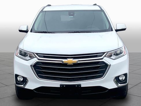 Used 2020 Chevrolet Traverse LT w/ Driver Confidence II Package AWD/4WD image 4