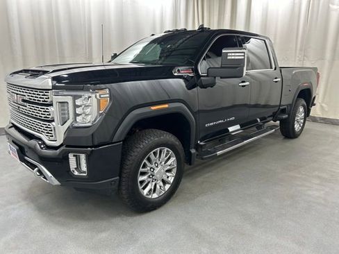 Used 2021 GMC Sierra 2500 Denali w/ Denali Ultimate Package AWD/4WD image 2
