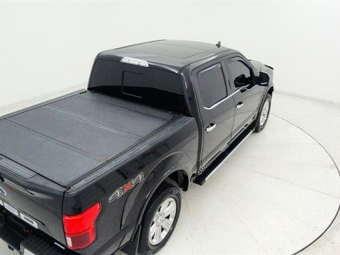 Used 2019 Ford F150 Lariat w/ Equipment Group 502A Luxury AWD/4WD image 17