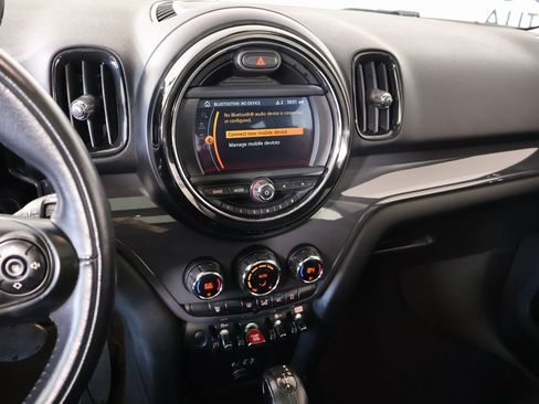 Used 2018 MINI Cooper Countryman image 5