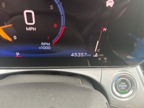 Used 2024 Chevrolet Trax LT w/ LT Convenience Package image 44