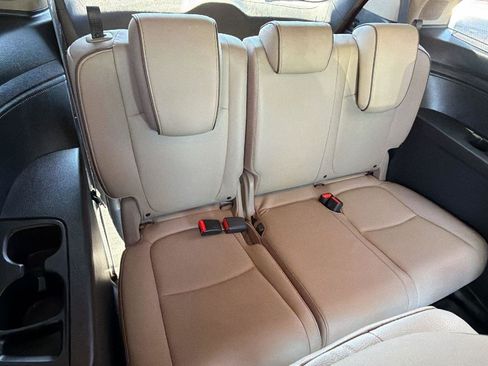 Used 2022 Honda Odyssey Elite image 17