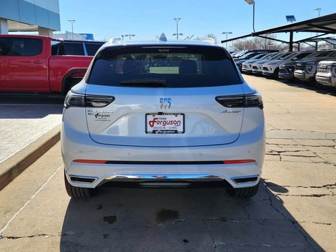 New 2026 Buick Envision Avenir image 5