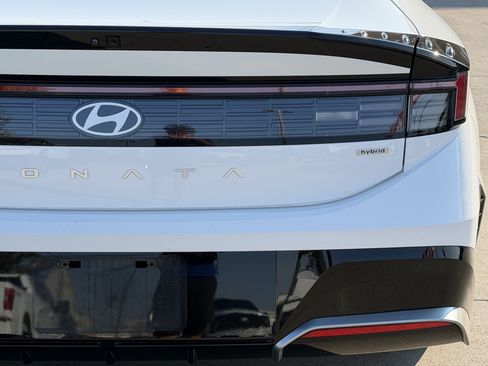 Used 2024 Hyundai Sonata SEL FWD image 6