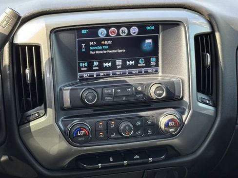 Used 2018 Chevrolet Silverado 1500 LT w/ Texas Edition RWD image 16