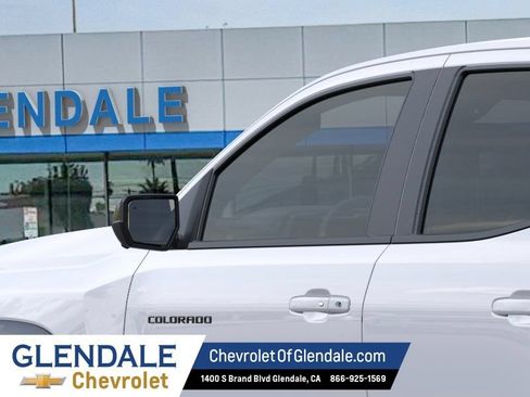 New 2026 Chevrolet Colorado ZR2 w/ Technology Package AWD/4WD image 12