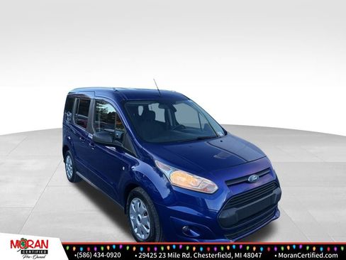 Used 2017 Ford Transit Connect XLT image 7