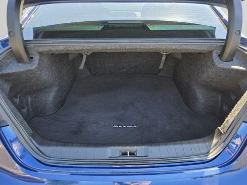 Used 2016 Nissan Maxima SR FWD image 19