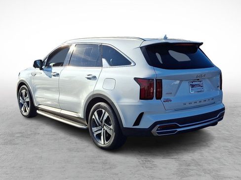Used 2022 Kia Sorento SX Prestige w/ Panoramic Sunroof Package image 3
