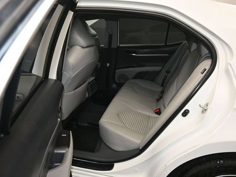 Used 2023 Toyota Camry SE FWD image 30
