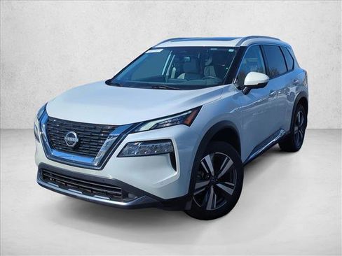 Used 2023 Nissan Rogue SL w/ SL Premium Package image 25