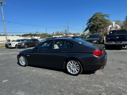 Used 2012 BMW 550i 4dr Sdn 550i RWD image 4