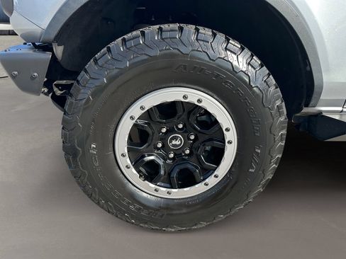 Used 2021 Ford Bronco Badlands AWD/4WD image 10
