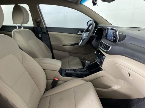 Used 2019 Hyundai Tucson SEL image 18