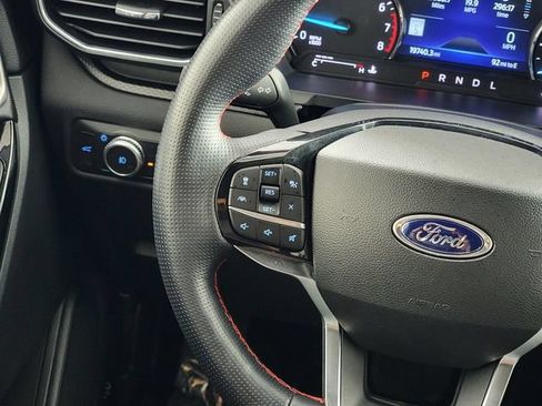 Certified 2022 Ford Explorer ST-Line AWD/4WD image 26
