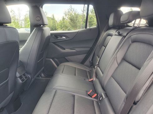 Used 2025 Chevrolet Equinox LT w/ Convenience Package II FWD image 27