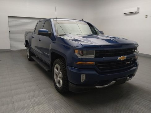 Used 2018 Chevrolet Silverado 1500 LT w/ All Star Edition image 13