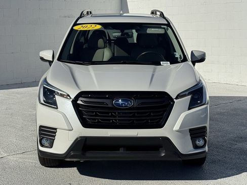 Used 2022 Subaru Forester Limited image 8