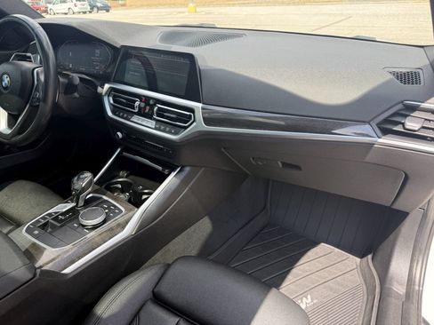 Used 2020 BMW 330i Sedan w/ Convenience Package RWD image 24