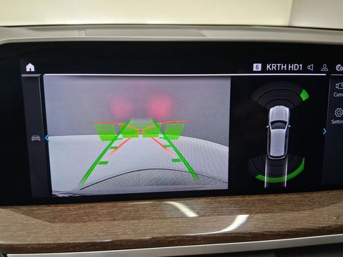 Used 2021 BMW X3 xDrive30e w/ Convenience Package image 32