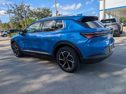 New 2026 Chevrolet Equinox EV LT image 5