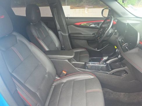 Used 2025 Chevrolet TrailBlazer RS w/ Driver Confidence Package FWD image 10