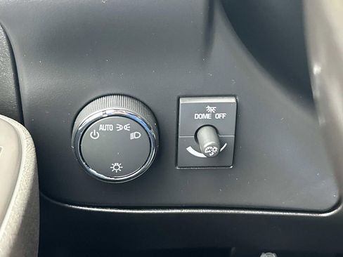 Used 2023 GMC Savana 2500 w/ Driver Convenience Package image 27