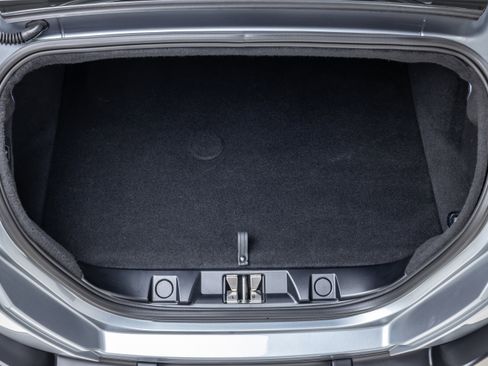 Used 2023 Ferrari Roma RWD image 18