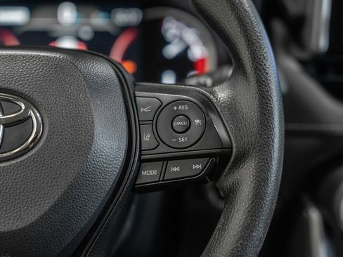 Used 2023 Toyota RAV4 XLE image 26