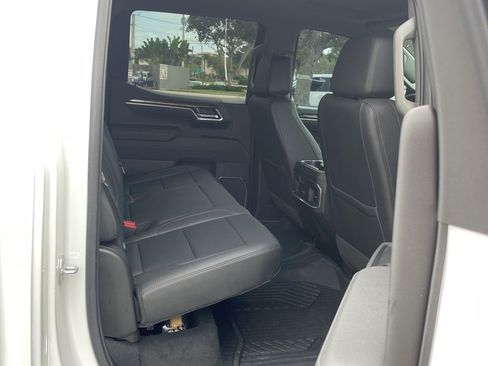 Used 2025 Chevrolet Silverado 1500 LTZ image 25