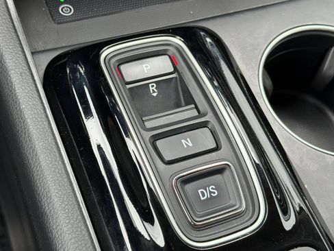 Used 2023 Honda Pilot Elite image 25